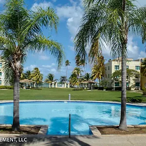  Apartment Upscale At Aquatika Beach & Vacation Puerto Rico