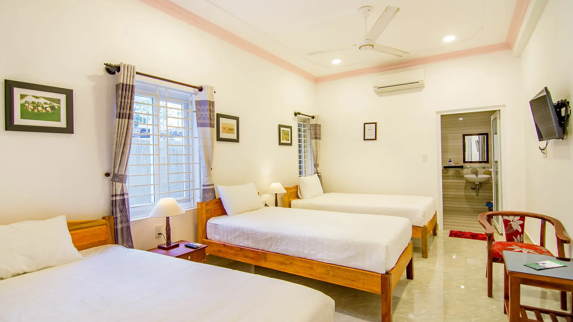 Hung Do Beach Homestay Hoi An