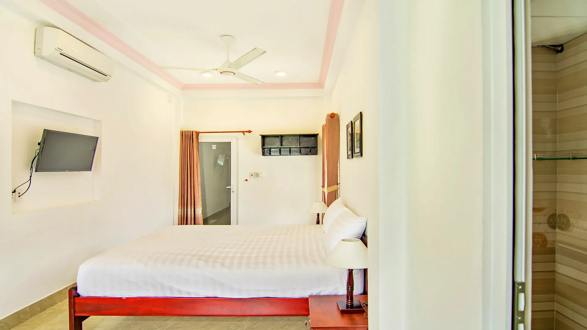 Hung Do Beach Homestay Hoi An